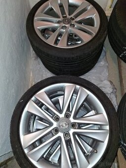 Hliníková kola s pneu 4Ks (Opel Meriva) 225/40 R18