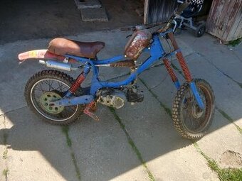 Jawa pionyr