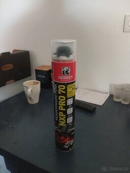 Nizkoexpanzni pěna Debbex 870 ml - 1