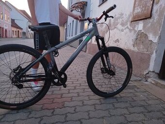 Giant STP horské kolo