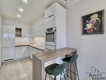 Pronájem bytu 2+kk 65 m²