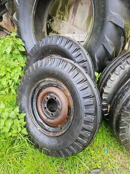 Zetor - přední kola + pneu 7,5 x 16