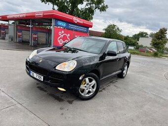 Na prodej Havarovaný Porshe Cayenne 2003 4.5i LPG 250kw naje