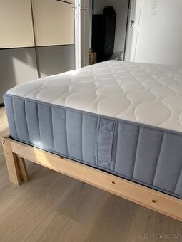 VÅGSTRANDA Matrace 140-200cm s taštičkovými pružinami