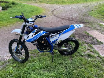 Minirocket Hurricane 250ccm
