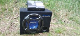 Subwoofer & zesilovač