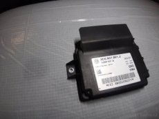 řídící jednotka elektronické parkovací brzdy VW