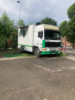 Volvo F13