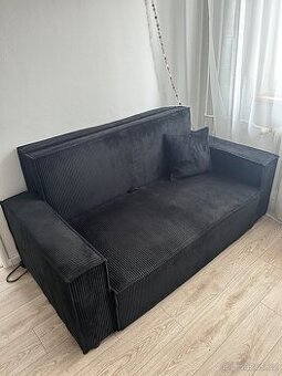 3 místná pohovka s velkým taburetem