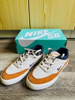 Nike SB Malor 42.5