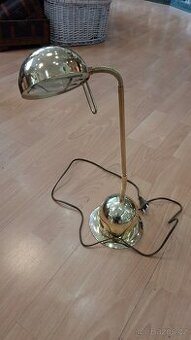 Retro kovová stolní lampa