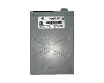 Řídící jednotka parkovací kamery 3C8907441 Škoda Superb 2 09