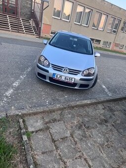 Golf 5 1.6FSI 85 KW