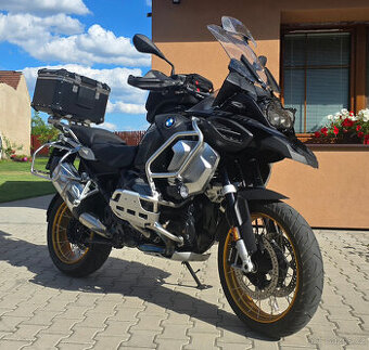 BMW R 1250 GSA triple black najeto 7406km rok 2024
