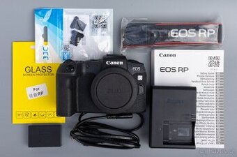 NOVÝ full frame CSC fotoaparát Canon RP + příslušenství