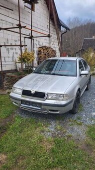 Škoda Octavia 1 1.6 GLX (AEE), 55kW - Náhradní díly - 1