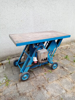 Prodám cirkulárku s kolébkou, 380 V, motor 3 kW