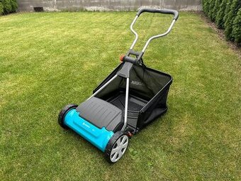 Vřetenová sekačka ruční GARDENA Comfort 400 C + sběrný koš