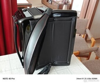 Akordeon Hohner Atlantic IV N, De LUXE, 120 basů