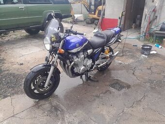 Yamaha xjr 1300