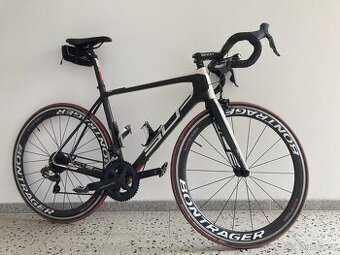 Silniční kolo Superior Road Team 2014 - karbon