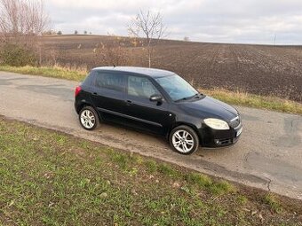 Škoda Fabia II 1.2 htp benzín, edice sport