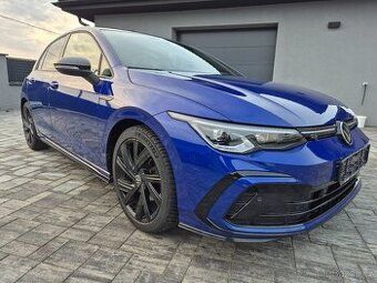 Volkswagen Golf 8 1.5 TSi 96kw 2022 R-LINE ZÁRUKA