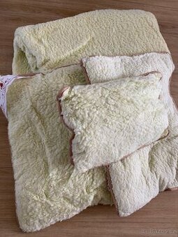 Ovčí deka + 3 ks polštářů