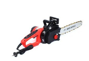 Elektrická řetězová pila 2000 W – lehce použitá