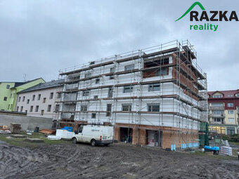 2+1 v centru Nýrska