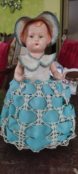 Starožitnou panenku cukřenkovou Technoplast