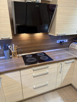 Indukční deska Gorenje PC 35.000,-Kč