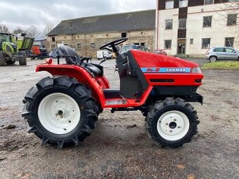 Japonský traktor Yanmar KE-3D, profesionální repas