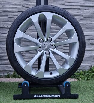 5x112 Audi R18 originál +☀️ letni pneu 2023 ZÁNOVNÍ STAV