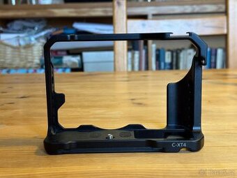 Klec pro Fujifilm X-T4 UURIG - 1