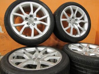 Alu Audi R18 + 245/40/18 Pirelli