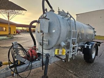 Fekální cisterna Wielton 7m3