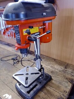 Stolní vrtačka hecht