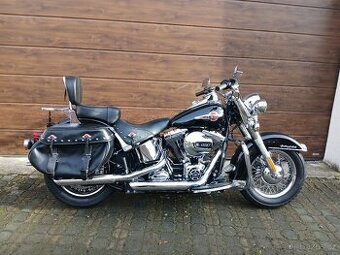 Harley-Davidson FLSTC Heritage Softail Classic 103