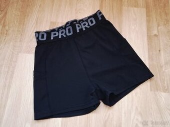 Černé kraťasy vel. S