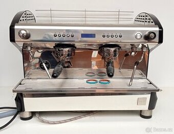 Prodám profesinální dvoupákový kávovar Reneka Life 2