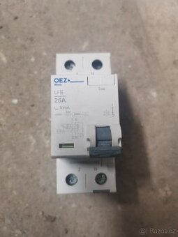 Jističe, chránič, spínač