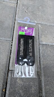 Mix doplňků na koně