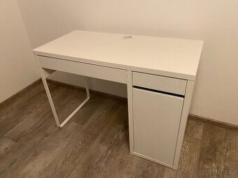 Psací stůl Ikea Micke