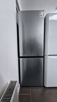 Lednice s mrazákem NO FROST, kombinovaná, výška 18