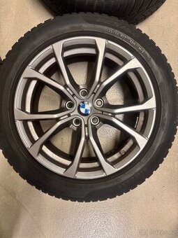 Sada zimních pneumatik BMW 225/50r17