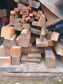 stavební dřevo