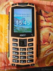 Tlačítkový mobilní telefon iGET Defender D10 - 1