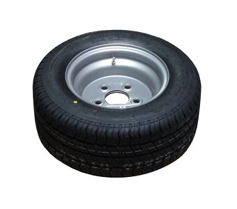 ODTAHOVÉ A NÁKLADNÍ PŘÍVĚSY REZERVA195/55 R10C 98/96N
