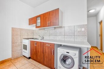 Pronájem družs. bytu o velikosti 2+1+lodžie/55 m2 na ul. Bře